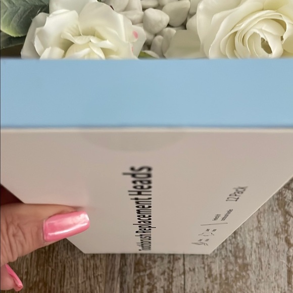 NWT Sonicare Toothbrush Replacement Heads - Picture 4 of 13